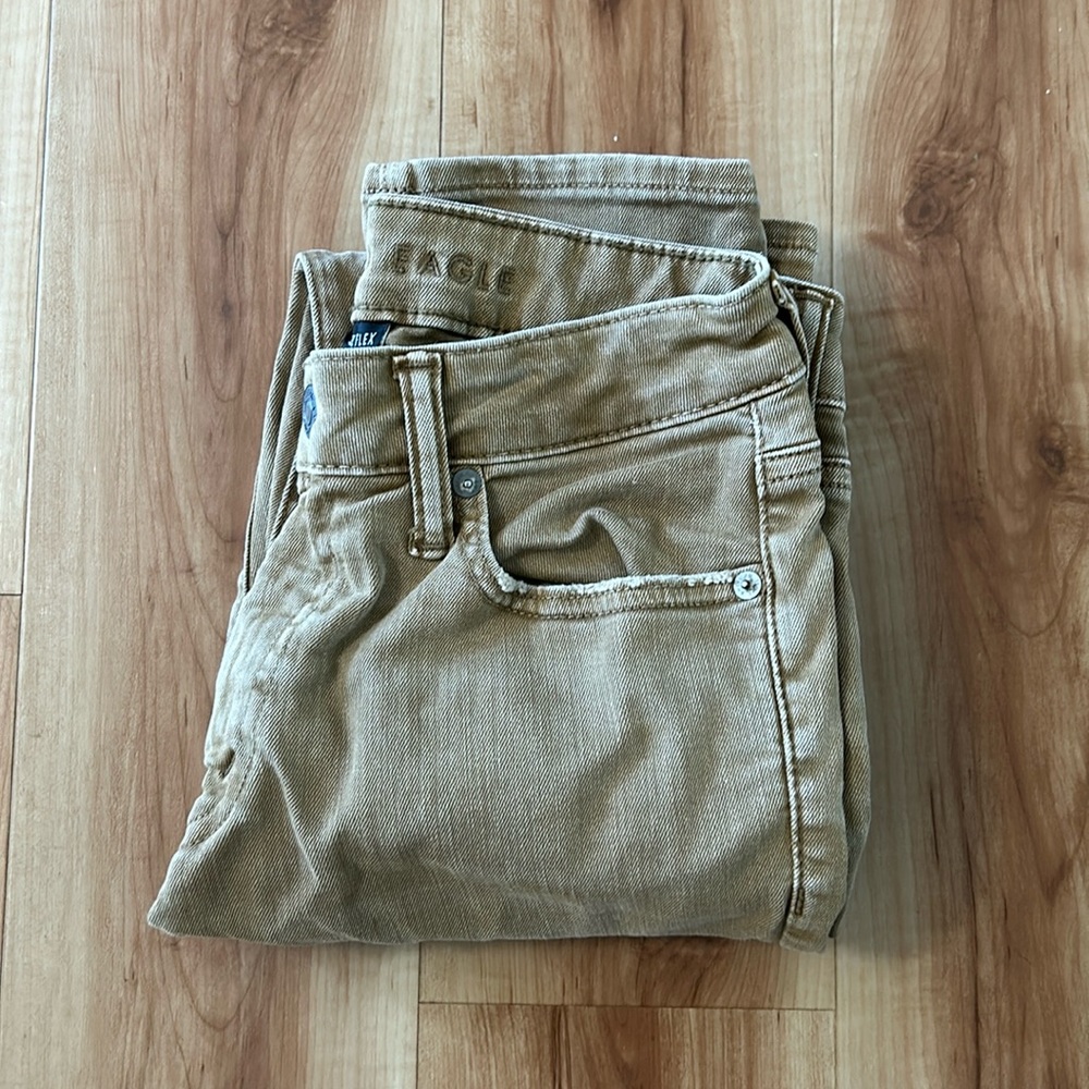 AE Slim Kaki Jeans